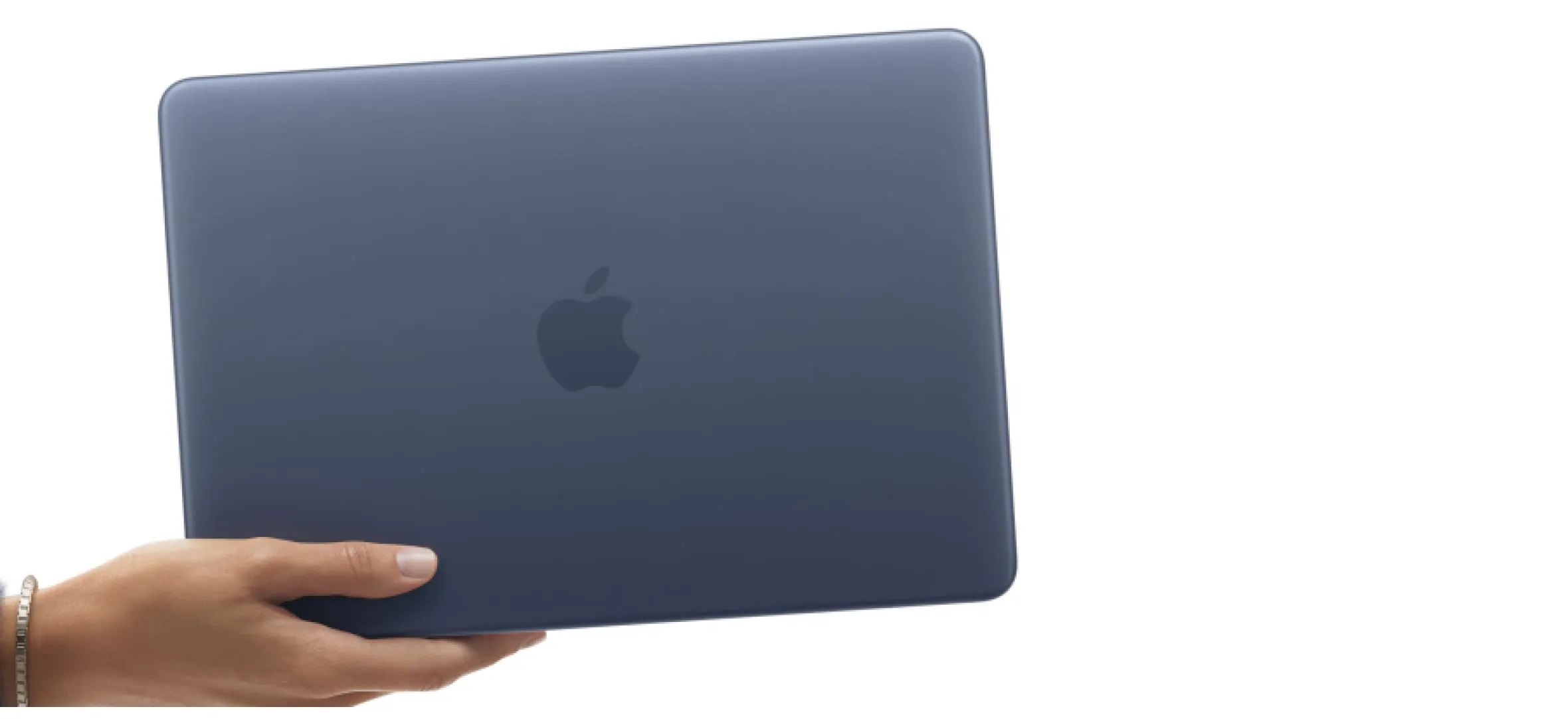 MacBook Neo 13 Midnight вид сзади
